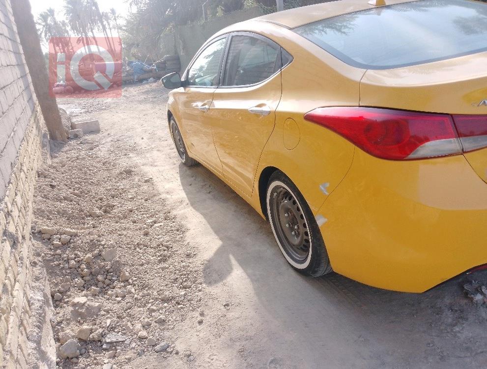 هیوندای ئەلەنترا